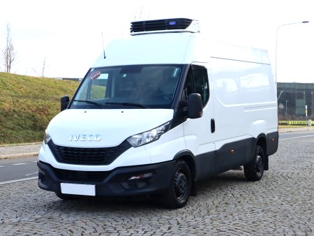 Iveco Daily, 2020 - pohled č. 3