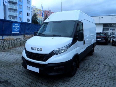 Iveco Daily, 2020 - pohled č. 3