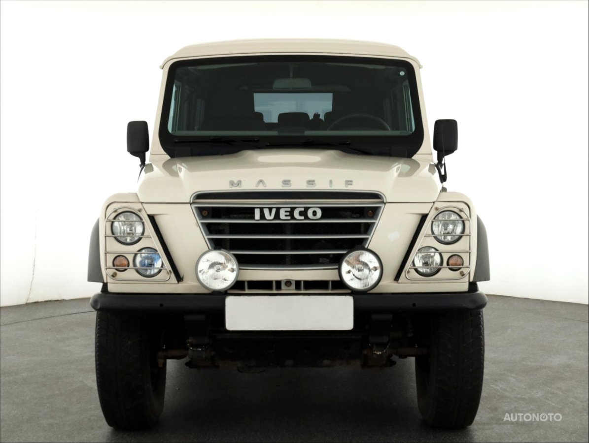 Iveco Massif, 2009 - pohled č. 2