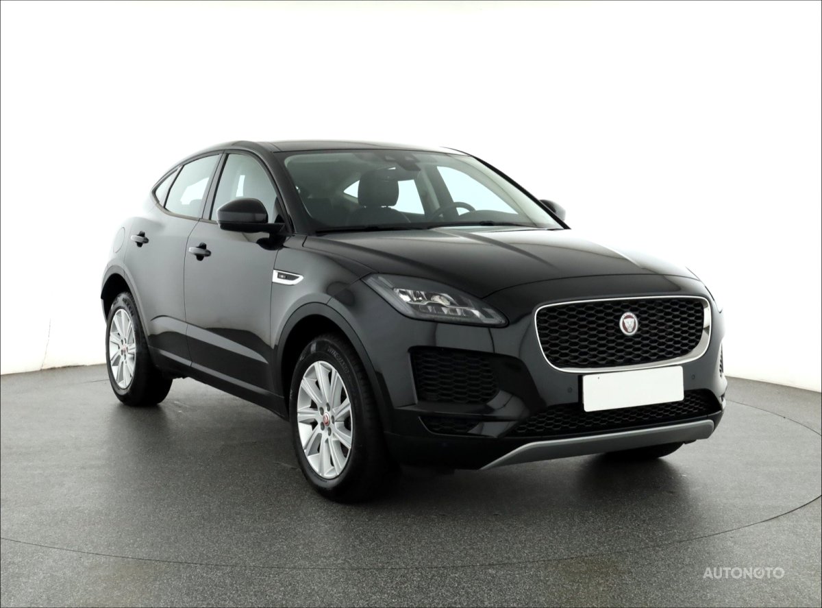 Jaguar E-Pace, 2020 - celkový pohled