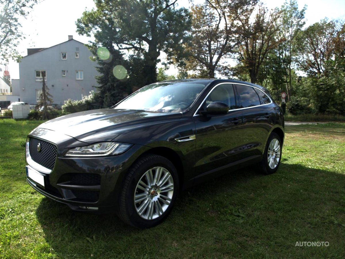 Jaguar F-Pace, 2016 - celkový pohled