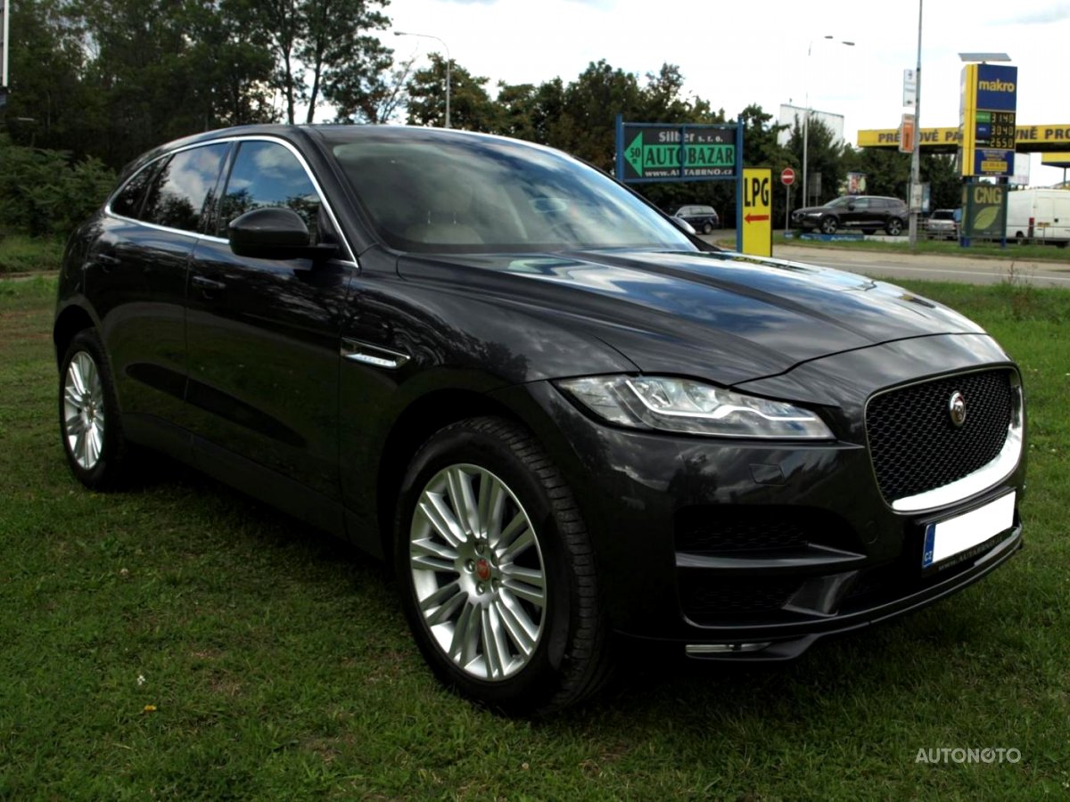 Jaguar F-Pace, 2016 - pohled č. 3