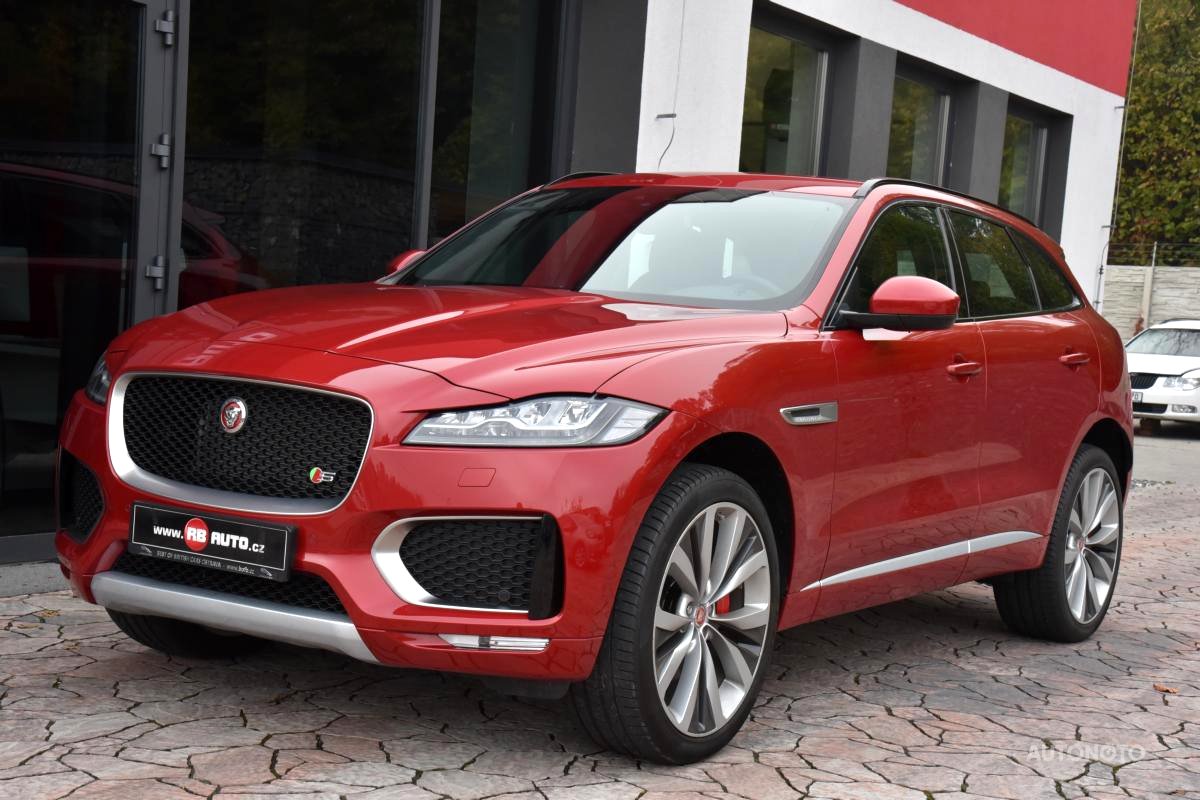 Jaguar F-Pace, 2019 - celkový pohled