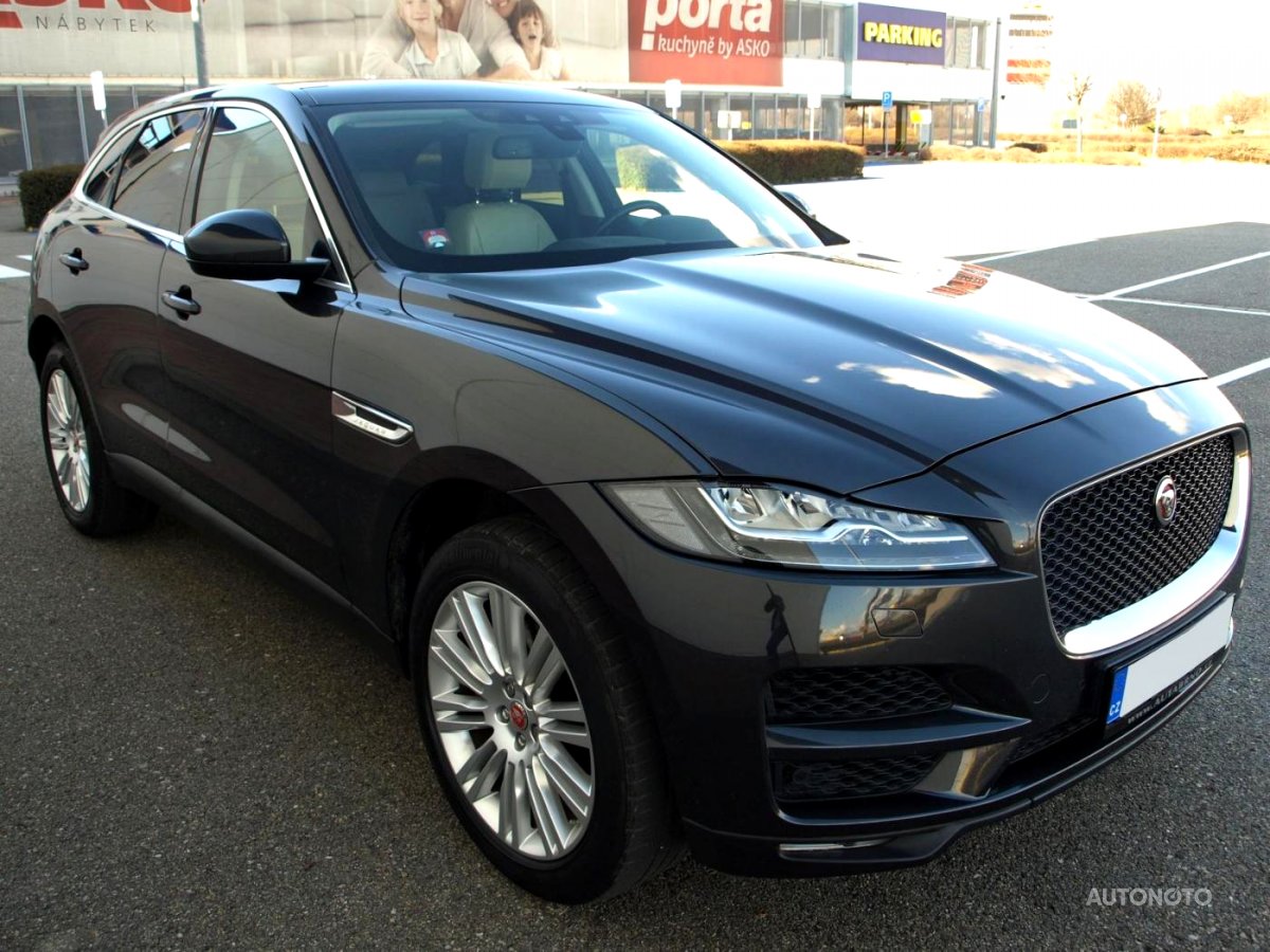 Jaguar F-Pace, 2016 - pohled č. 3