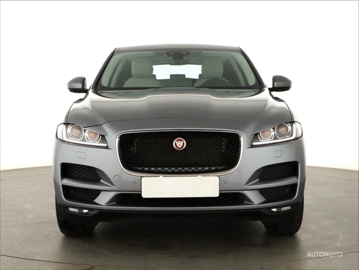 Jaguar F-Pace, 2021 - pohled č. 2
