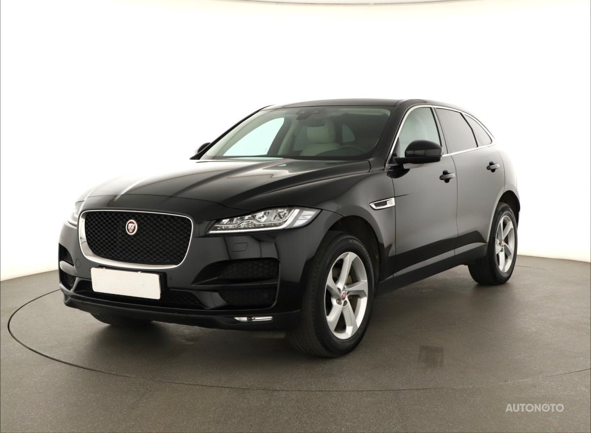 Jaguar F-Pace, 2018 - pohled č. 3