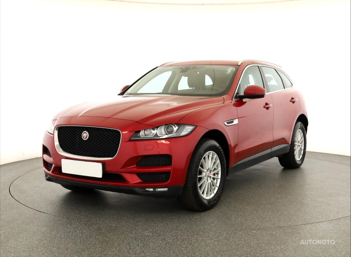 Jaguar F-Pace, 2016 - pohled č. 3