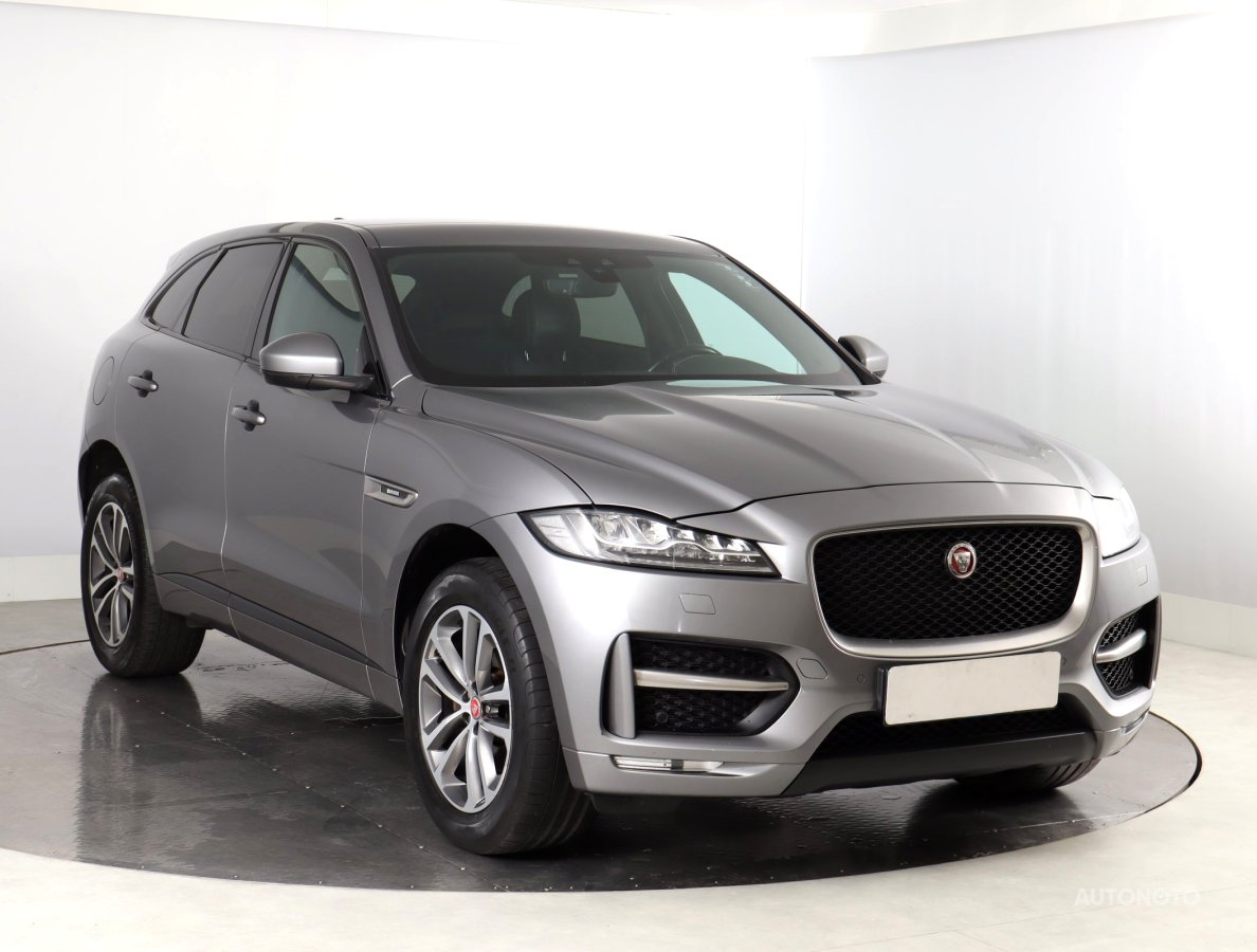 Jaguar F-Pace, 2020 - celkový pohled