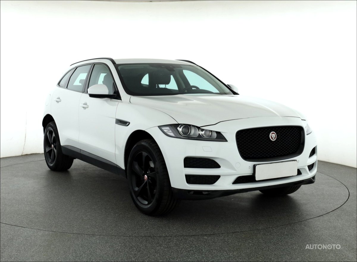 Jaguar F-Pace, 2020 - celkový pohled