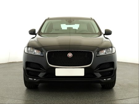 Jaguar F-Pace, 2018 - pohled č. 2