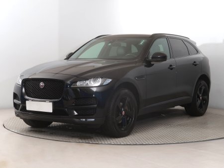 Jaguar F-Pace, 2017 - pohled č. 3
