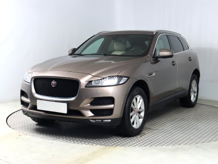 Jaguar F-Pace, 2017 - pohled č. 3