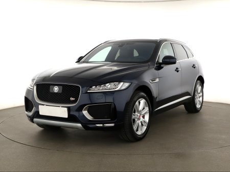 Jaguar F-Pace, 2016 - pohled č. 3