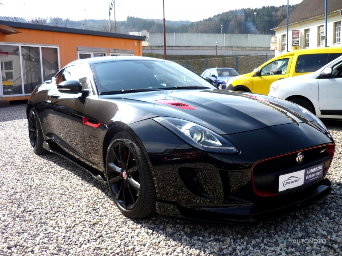 Jaguar F-Type, 2015 - pohled č. 3
