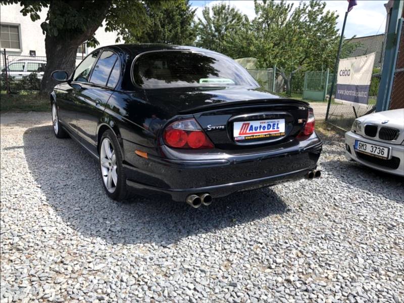Jaguar S-Type, 2003 - pohled č. 5