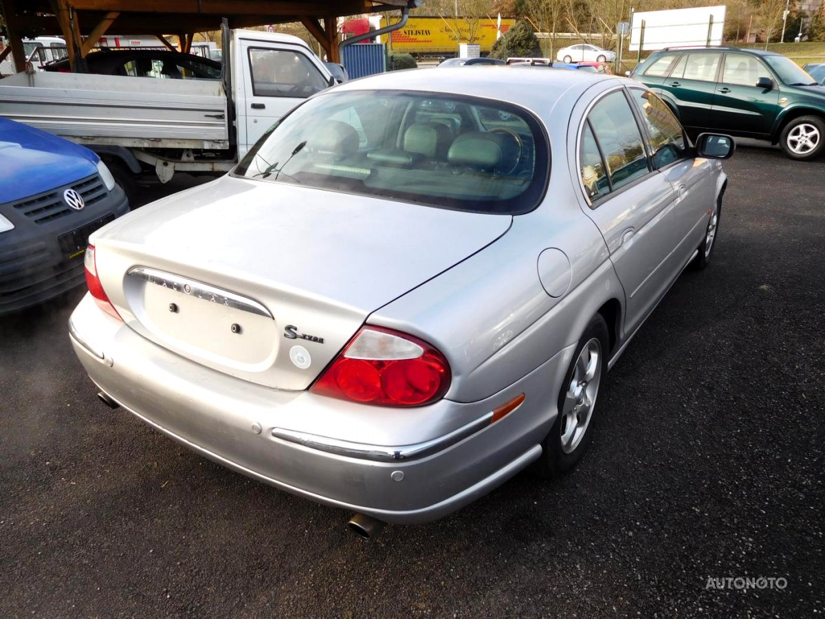 Jaguar S-Type, 2000 - pohled č. 3