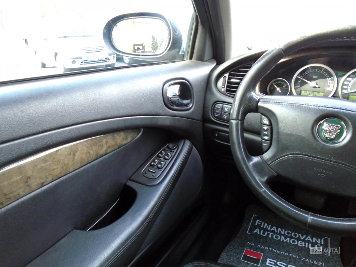 Jaguar S-Type, 2004 - pohled č. 8
