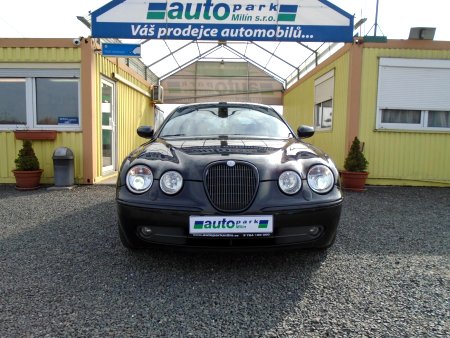 Jaguar S-Type, 2004 - pohled č. 2