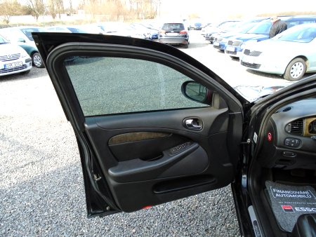 Jaguar S-Type, 2004 - pohled č. 7