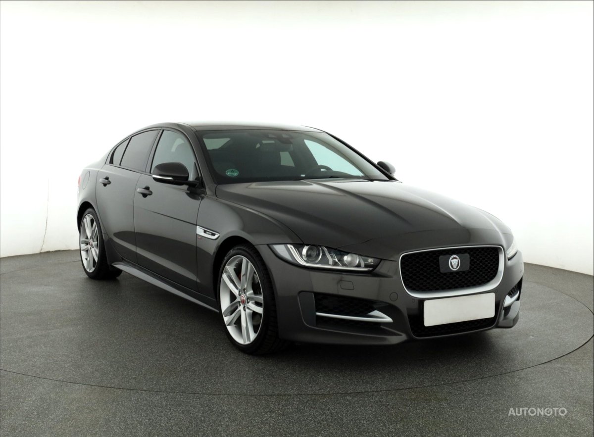 Jaguar XE, 2016 - pohled č. 1