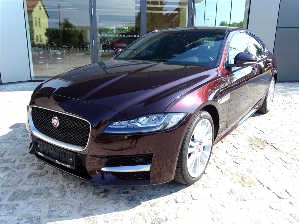 Jaguar XF, 2018 - pohled č. 2