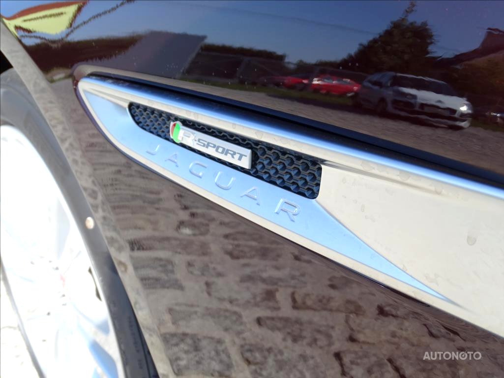 Jaguar XF, 2018 - pohled č. 7