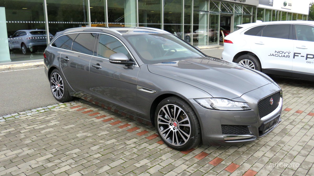 Jaguar XF, 2018 - pohled č. 3