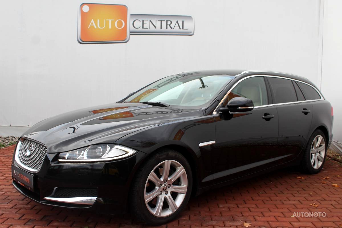 Jaguar XF, 2012 - pohled č. 3