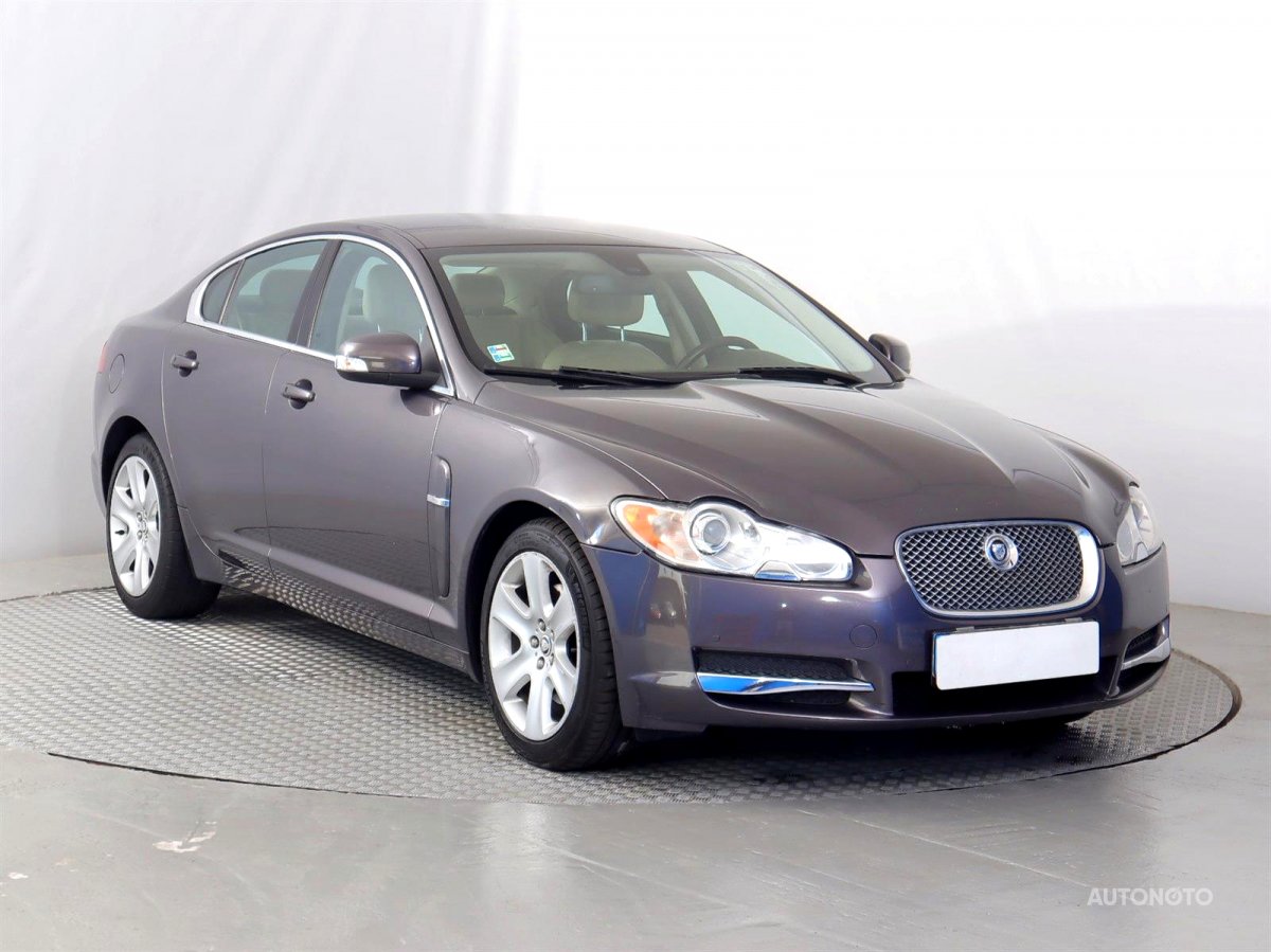 Jaguar XF, 2008 - celkový pohled