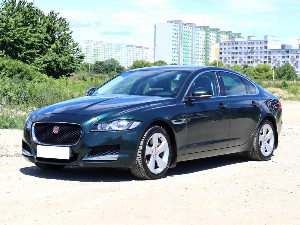 Jaguar XF, 2016 - pohled č. 3