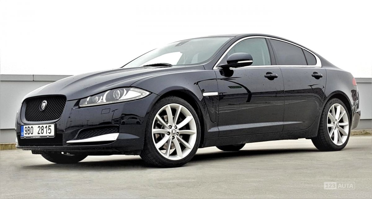 Jaguar XF, 2012 - celkový pohled