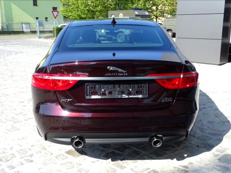 Jaguar XF, 2018 - pohled č. 4