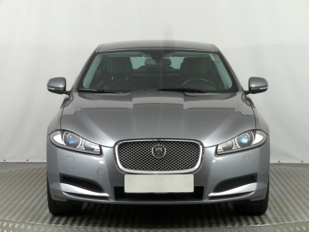 Jaguar XF, 2011 - pohled č. 2