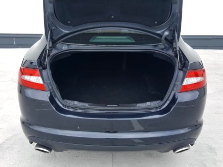 Jaguar XF, 2012 - pohled č. 8