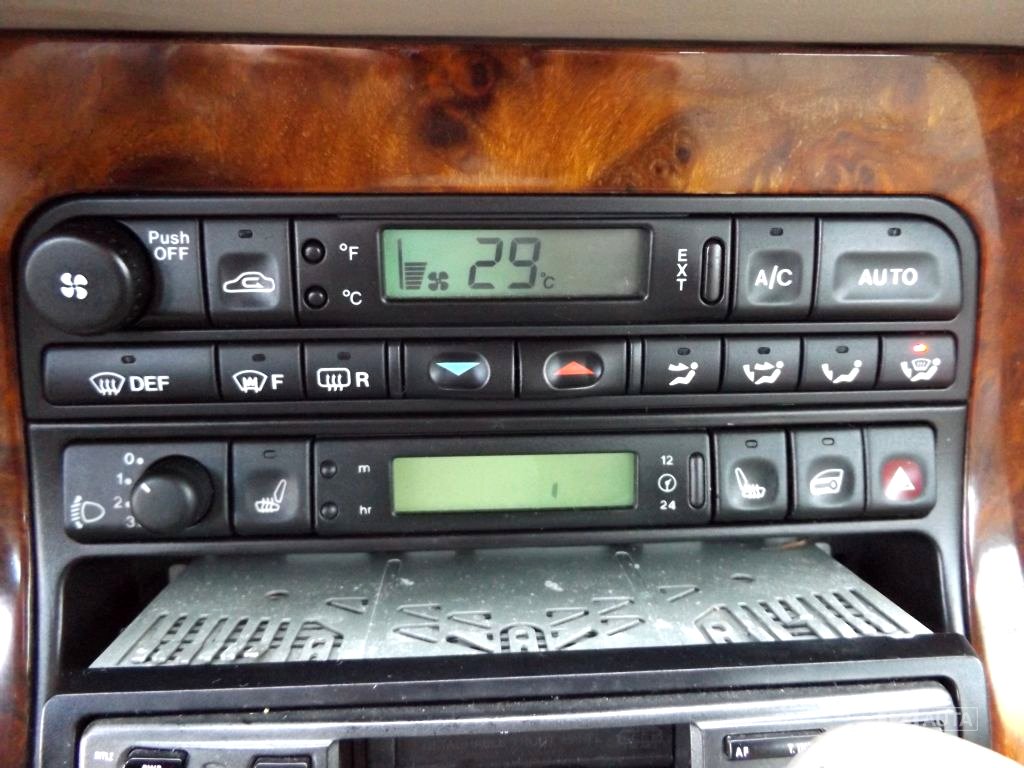 Jaguar XJ, 1995 - pohled č. 14