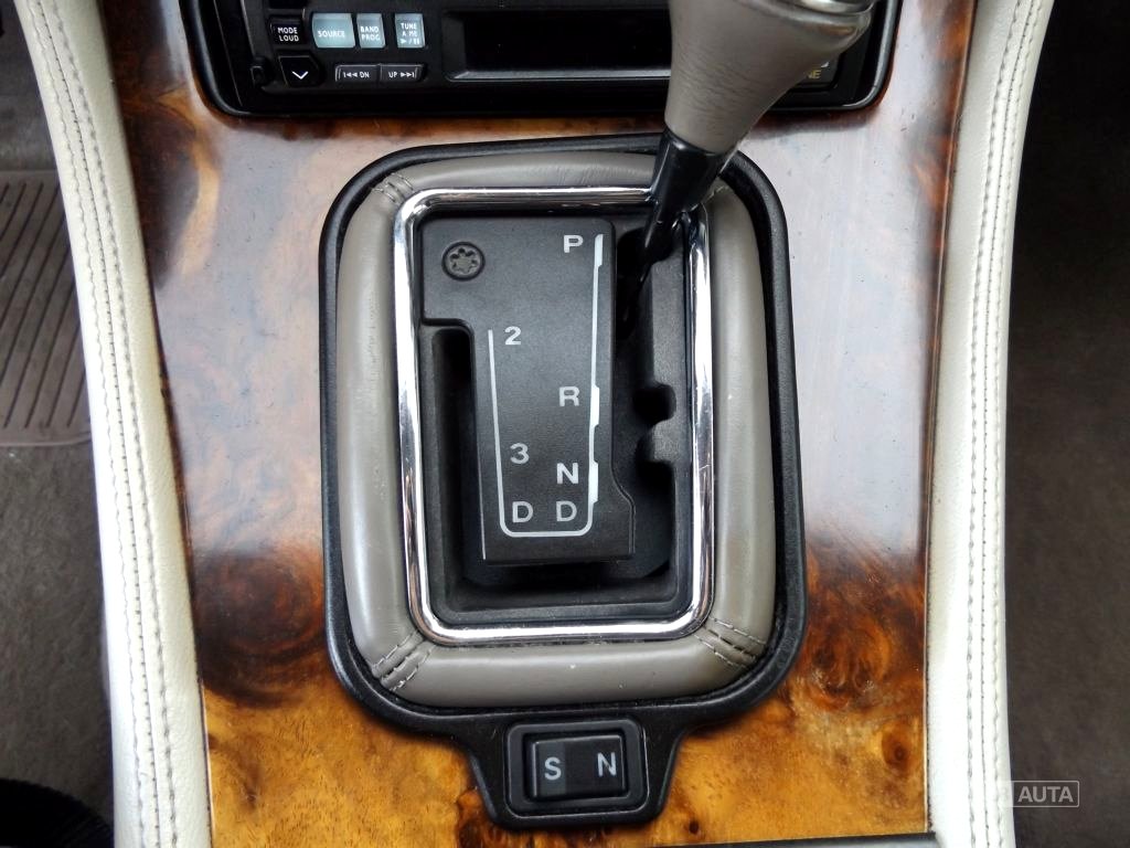 Jaguar XJ, 1995 - pohled č. 15