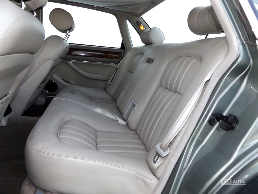 Jaguar XJ, 1995 - pohled č. 9