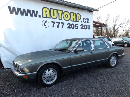 Jaguar XJ, 1995