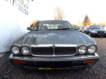 Jaguar XJ, 1995 - pohled č. 3