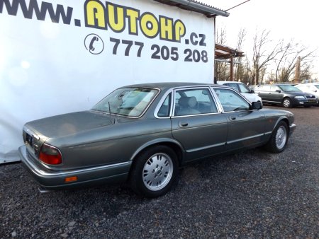 Jaguar XJ, 1995 - pohled č. 5