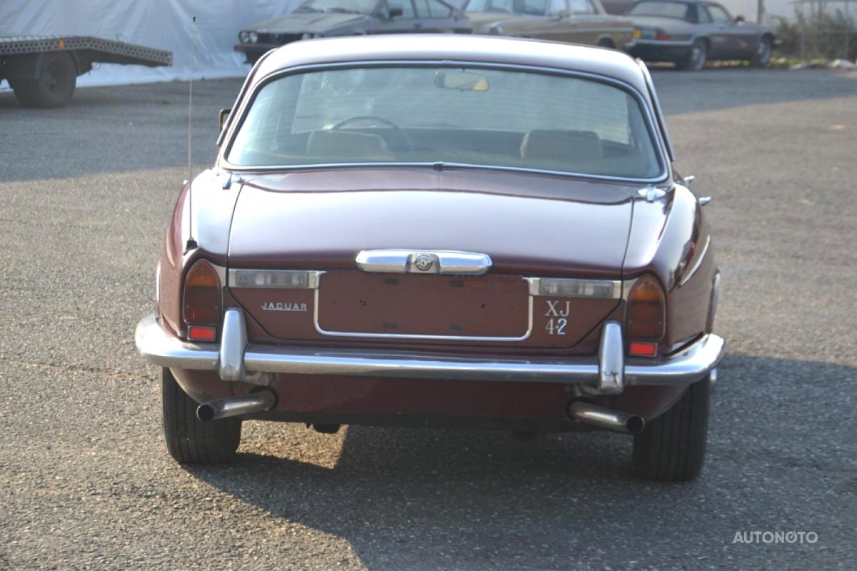 Jaguar XJ6, 1978 - pohled č. 2