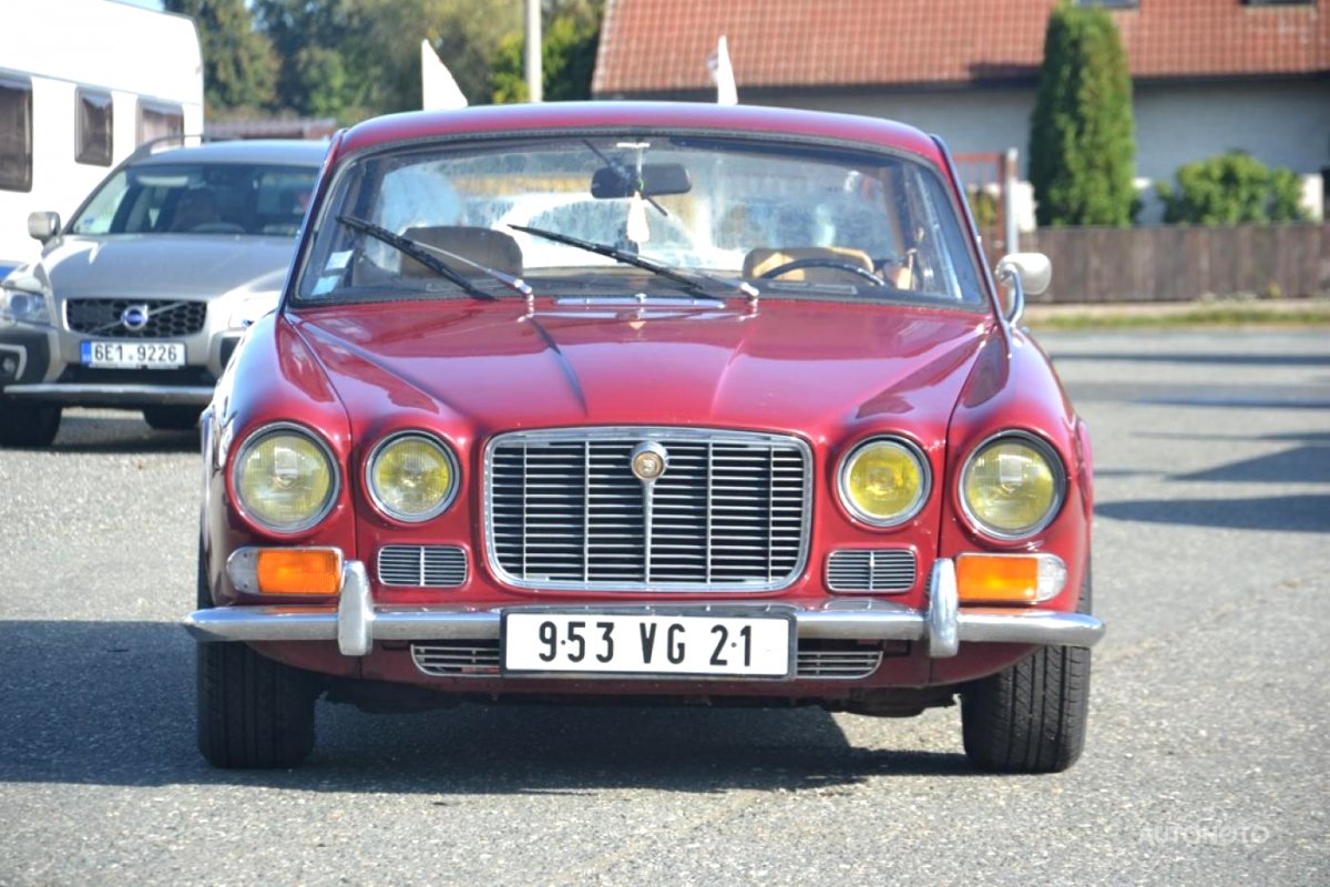 Jaguar XJ6, 1970 - celkový pohled