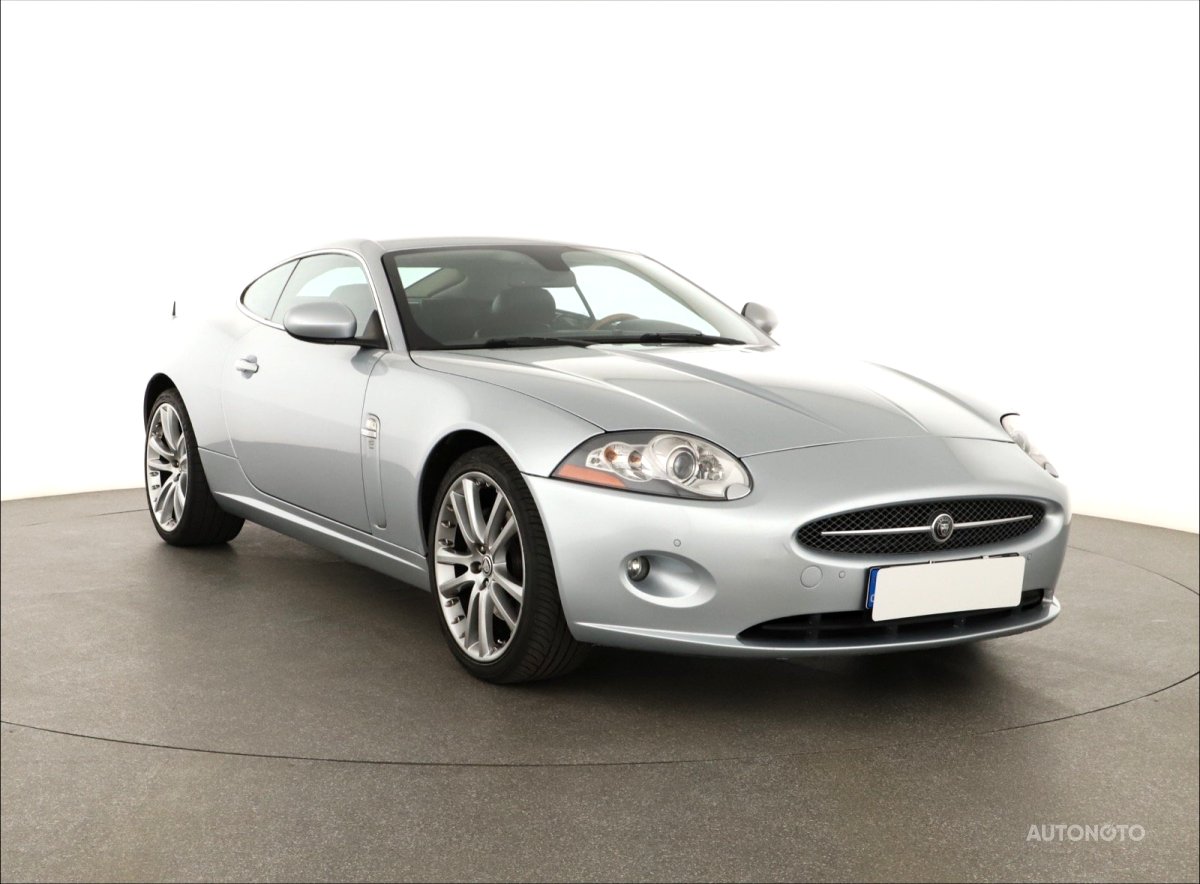 Jaguar XK, 2006 - celkový pohled