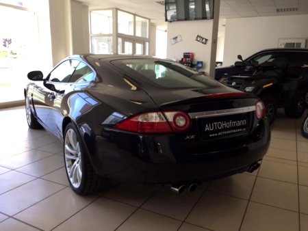 Jaguar XKR, 2008 - pohled č. 4