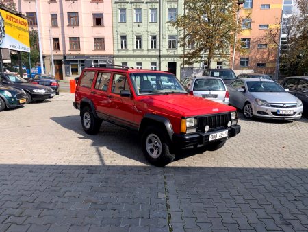 Jeep Cherokee 2.5TD/tažné/eko zaplacen