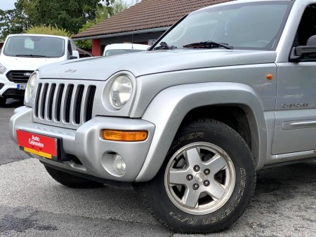 Jeep Cherokee 2.8 CRD 4WD 110Kw, Automat