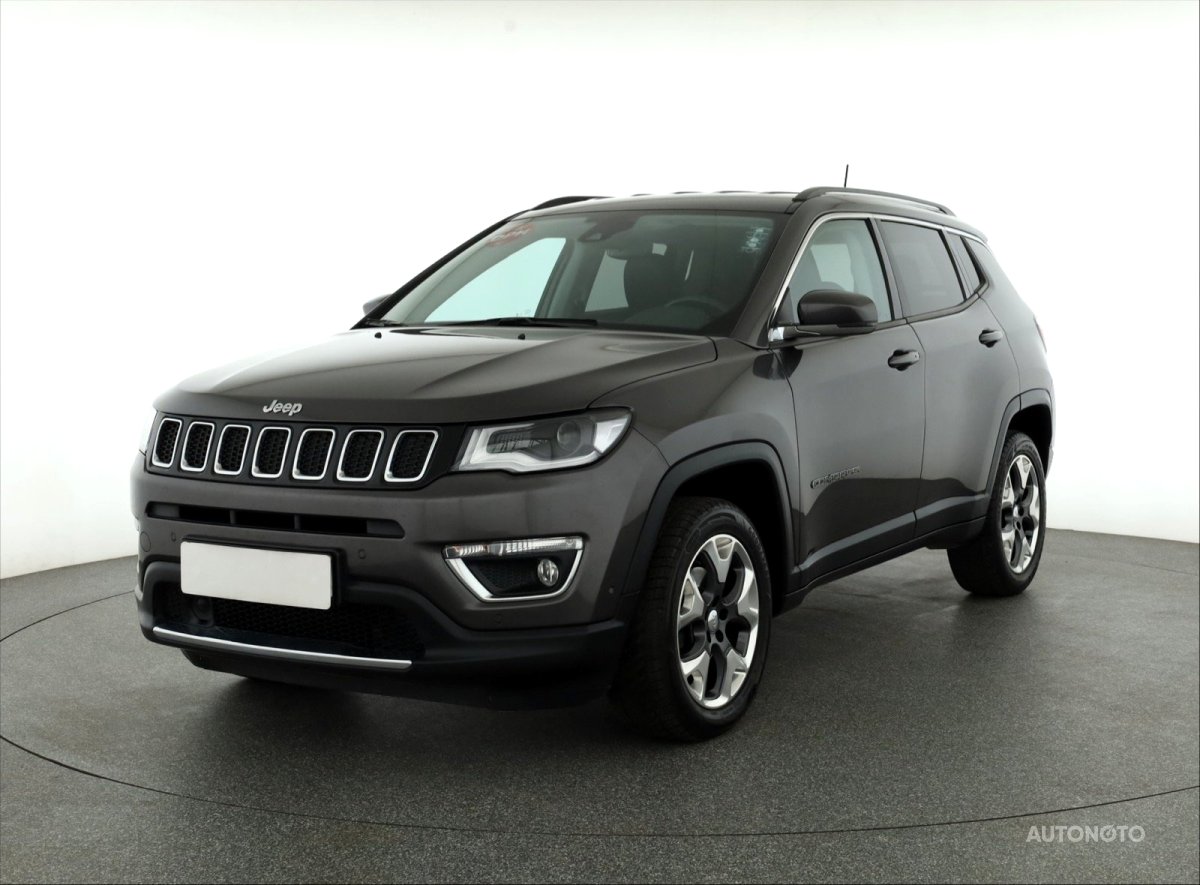 Jeep Compass, 2019 - pohled č. 3