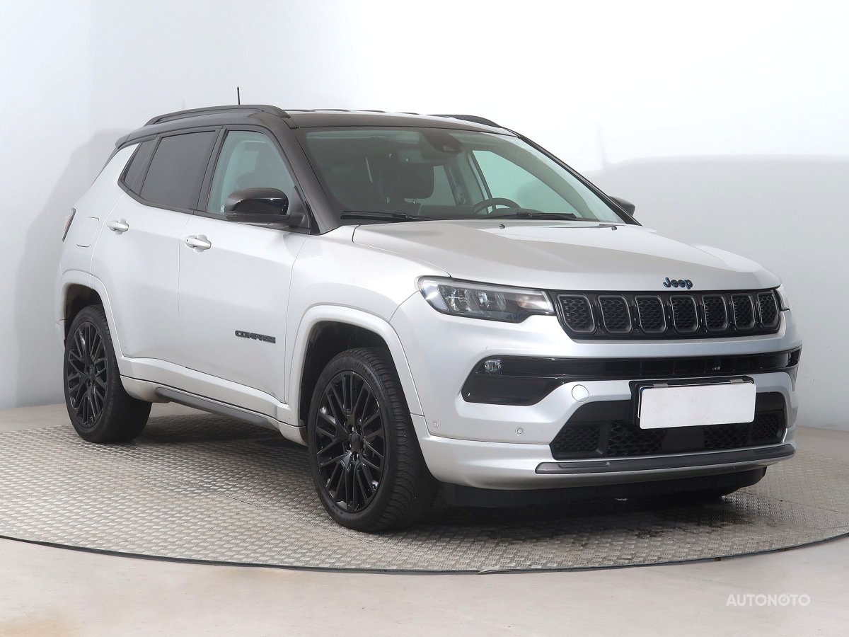 Jeep Compass, 2022 - celkový pohled