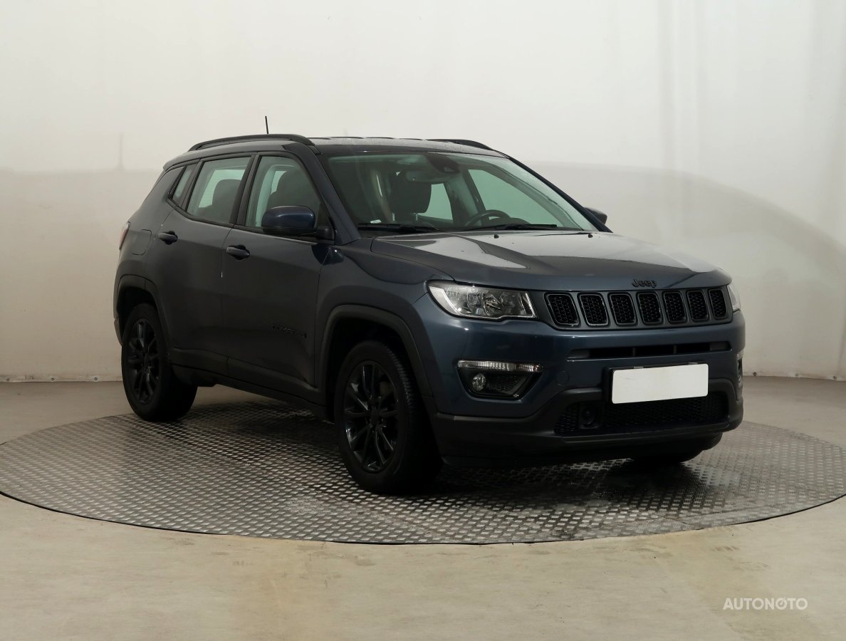 Jeep Compass, 2021 - celkový pohled
