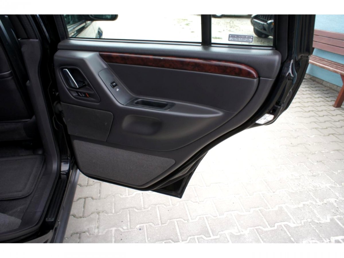 Jeep Grand Cherokee, 2000 - pohled č. 19